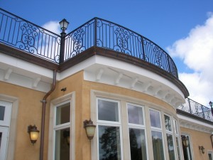 Eclipse Millennium Mitered Radius Gutter